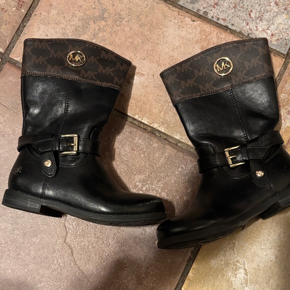 Michael Kors Black Leather Toddler size 9 Boots